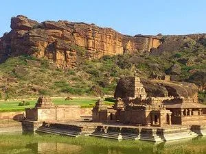 Badami Cave Temples – Rock-cut shrines above Agastya Lake