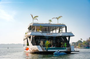 State-of-the-art luxury vessel