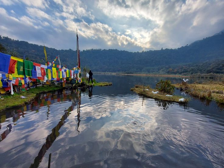 Khecheopalri Lake