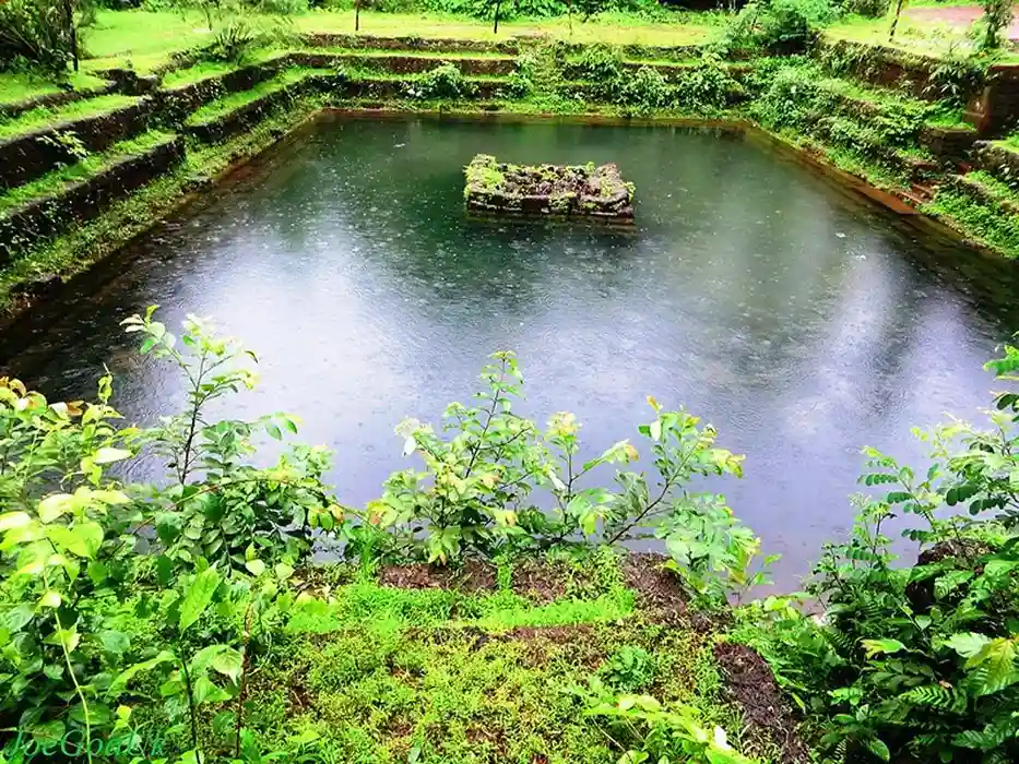 Bubbling Lake